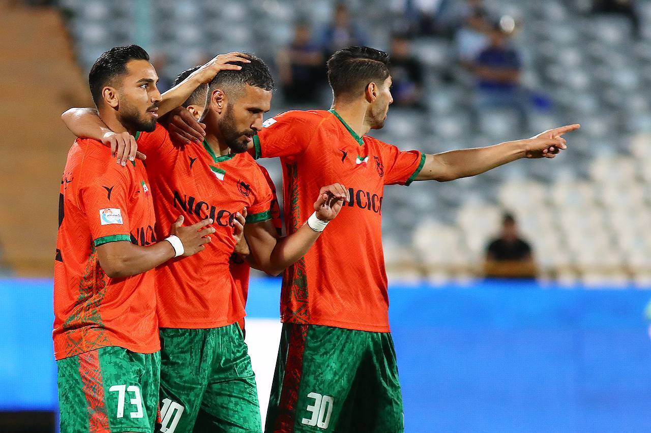 مس رفسنجان؛ قربانی سیاست در میدان فوتبال