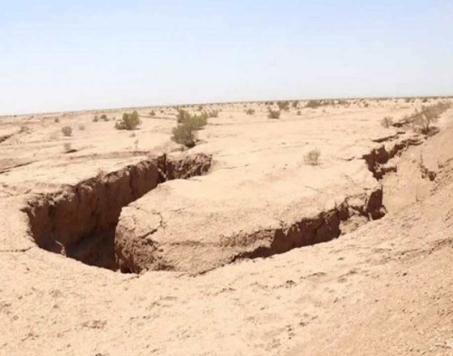 فرونشست سالانه ۴۰ سانتیمتری در رفسنجان