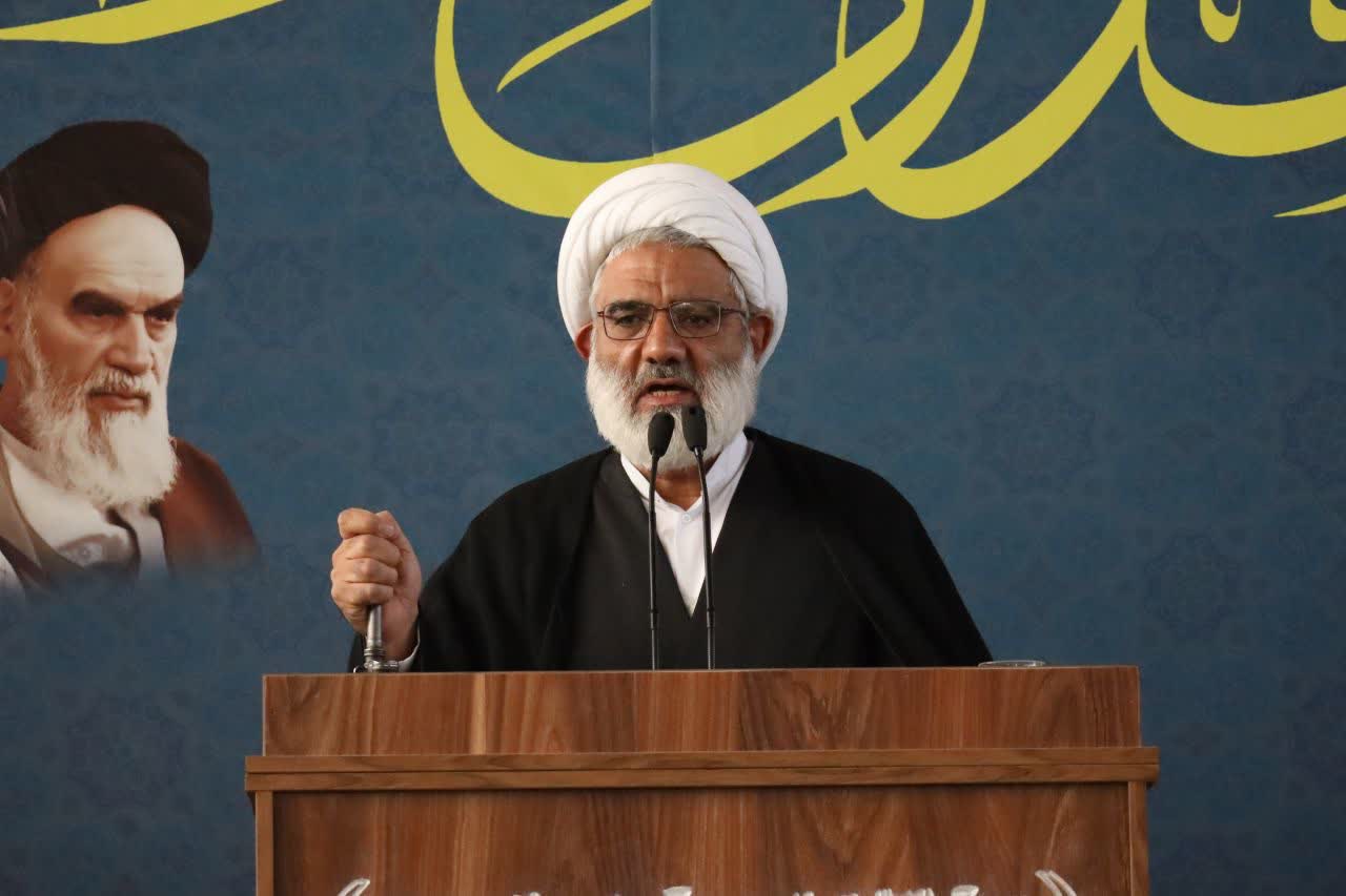 مذاکره با آمریکا؛ نسخه‌ای ذلیلانه و نشانه حماقت سیاسی