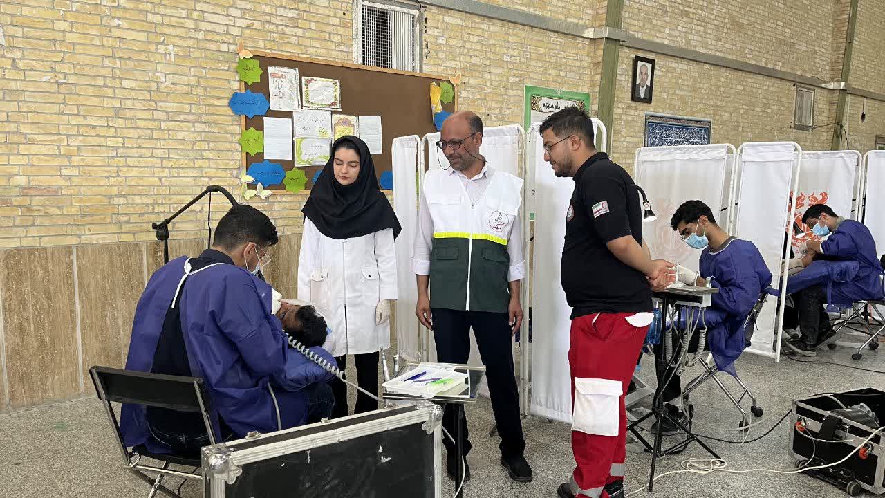 بهرهمندی حدود ۲۵۰۰ نفر از ساکنان شهرستان انار از خدمات درمانی مجتمع مس سرچشمه بهرهمندی حدود ۲۵۰۰ نفر از ساکنان شهرستان انار از خدمات درمانی مجتمع مس سرچشمه